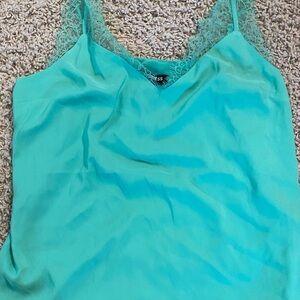 Women brand new Express Aqua Lace Detail camil